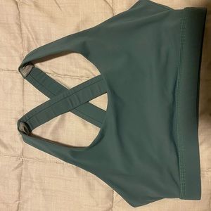 Born primitive sports bra